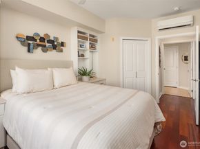211 Kirkland Avenue 504, Kirkland WA 98033