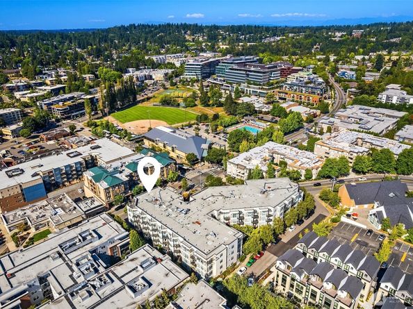 211 Kirkland Avenue 504, Kirkland WA 98033