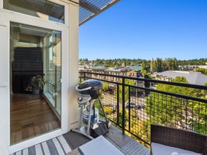 211 Kirkland Avenue 504, Kirkland WA 98033