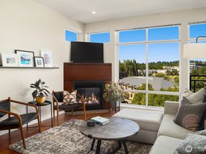 211 Kirkland Avenue 504, Kirkland WA 98033