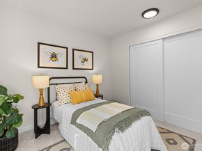 24206 SE 38th Place, Sammamish WA 98029