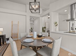 24206 SE 38th Place, Sammamish WA 98029