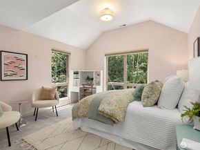 9310 Hemlock Avenue NE, Bainbridge Island WA 98110