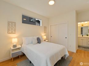 2723 NE 87th Street, Seattle WA 98115