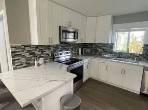 1819 7th Street W, Kirkland WA 98033