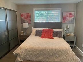 1819 7th Street W, Kirkland WA 98033