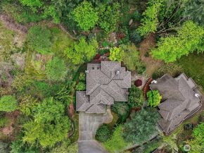 19225 SE 25th Street, Sammamish WA 98075