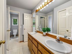19225 SE 25th Street, Sammamish WA 98075