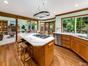 19225 SE 25th Street, Sammamish WA 98075