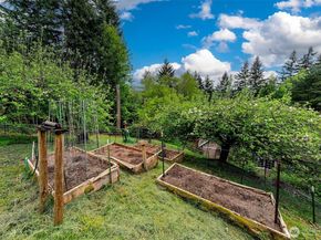 19225 SE 25th Street, Sammamish WA 98075