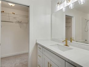 9029 17th Avenue SW, Seattle WA 98106