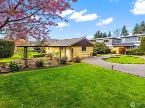 8236 120th Avenue NE, Kirkland WA 98033