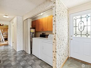 8236 120th Avenue NE, Kirkland WA 98033