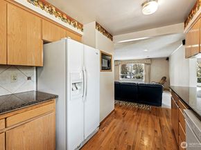 8236 120th Avenue NE, Kirkland WA 98033