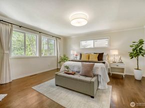 6551 17th Ave Avenue SW, Seattle WA 98106