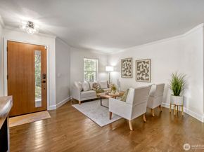 6551 17th Ave Avenue SW, Seattle WA 98106