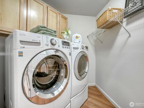 6551 17th Ave Avenue SW, Seattle WA 98106