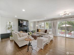 6551 17th Ave Avenue SW, Seattle WA 98106