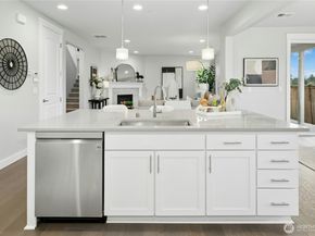 8435 NE 146th Street, Kenmore WA 98028