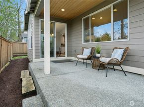 8435 NE 146th Street, Kenmore WA 98028