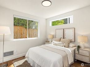 1802 38th Avenue, Seattle WA 98122
