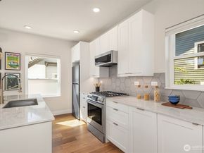 1802 38th Avenue, Seattle WA 98122