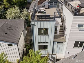 1802 38th Avenue, Seattle WA 98122