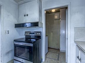 7035 S 127th Street, Seattle WA 98178