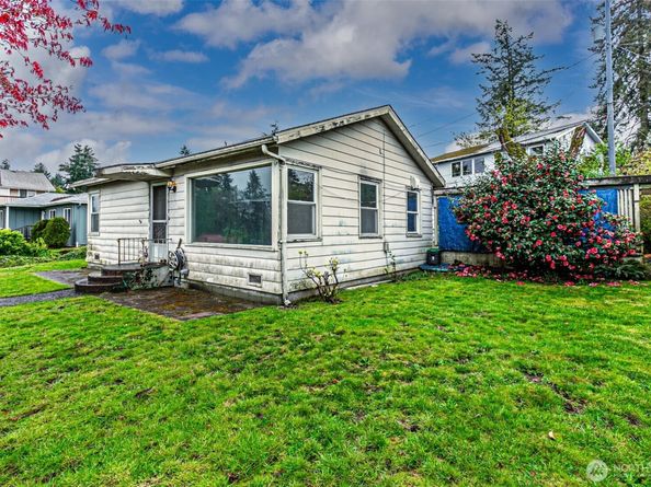 7035 S 127th Street, Seattle WA 98178