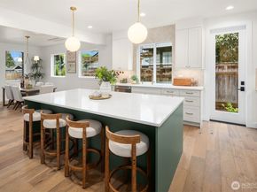 11416 NE 90th Street, Kirkland WA 98033
