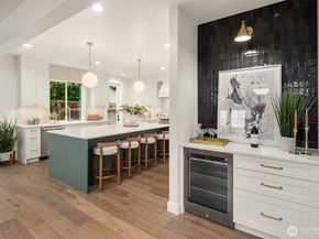 11416 NE 90th Street, Kirkland WA 98033