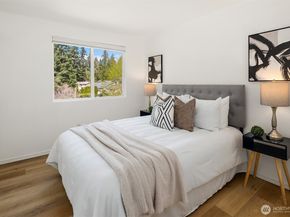 16611 NE 108th Place, Redmond WA 98052