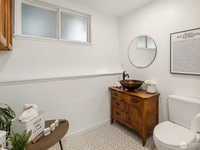 16611 NE 108th Place, Redmond WA 98052