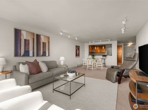 900 Warren Avenue N 302, Seattle WA 98109