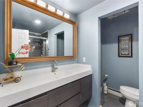2230 S 253rd Place, Des Moines WA 98198