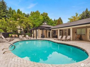 929 3rd Avenue F301, Kirkland WA 98033