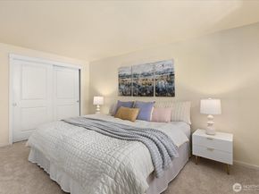 929 3rd Avenue F301, Kirkland WA 98033