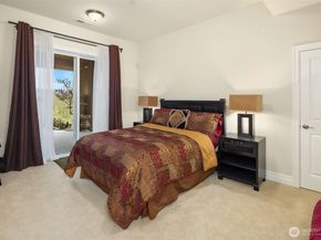 15335 NE 106th Court, Redmond WA 98052