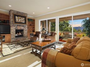15335 NE 106th Court, Redmond WA 98052
