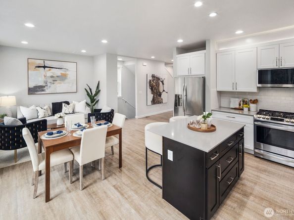 2720 Callow Road B, Lake Stevens WA 98258