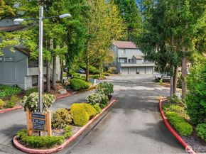 3506 108th Place NE 2, Bellevue WA 98004