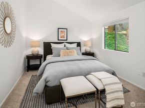 3506 108th Place NE 2, Bellevue WA 98004