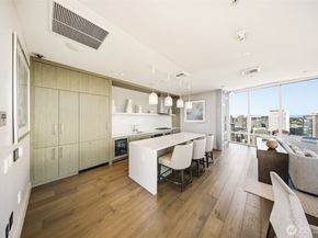 121 Stewart Street 1803, Seattle WA 98101