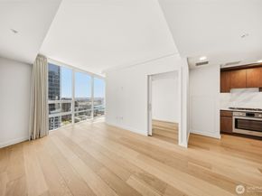 121 Stewart Street 1803, Seattle WA 98101
