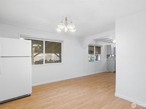 11851 SE 170th Place, Renton WA 98058