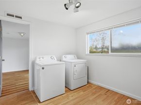 11851 SE 170th Place, Renton WA 98058