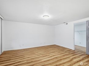 11851 SE 170th Place, Renton WA 98058