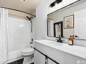 27830 50th Place S, Auburn WA 98001