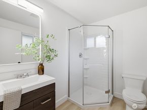 16111 NE 100th Street, Redmond WA 98052