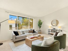 12511 37th Avenue NE, Seattle WA 98125